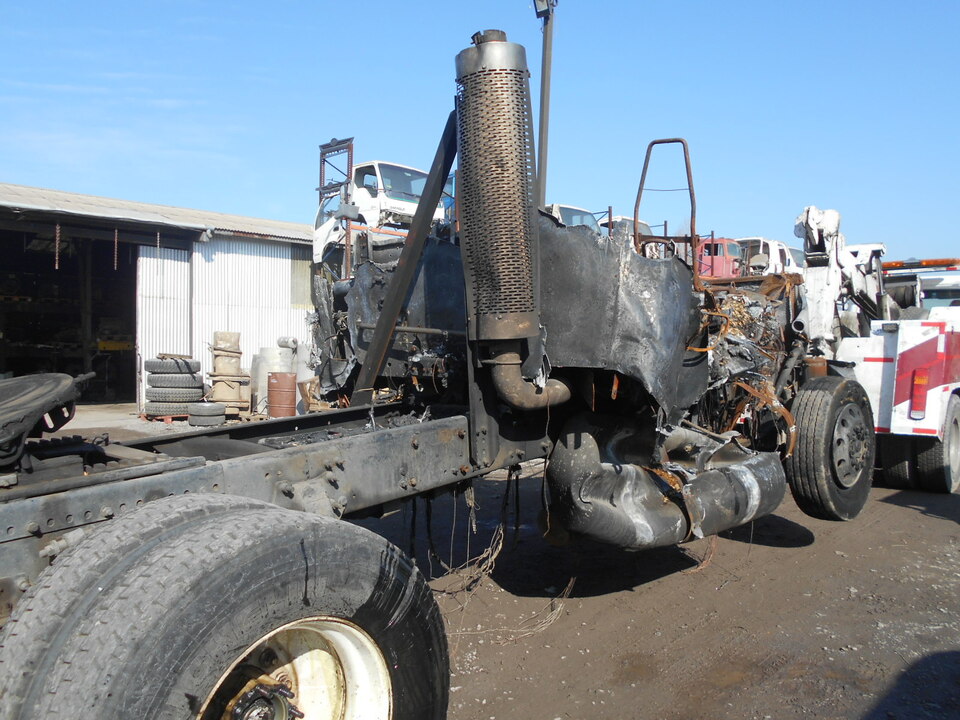  Freightliner COLUMBIA 2008    EN DESARME